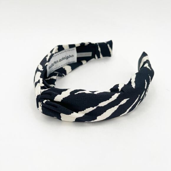 AUTUMN ADEIGBO Headband NEW Zebra Animal Print Black Hair Accessory Rare NWOT - Picture 1 of 11